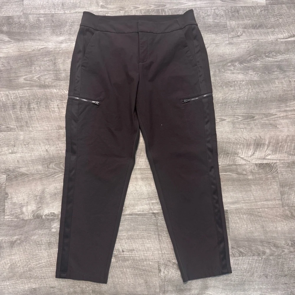 Athleta Wander Hybrid Striaght Leg Pant Walnut Brown Womens Petite Sz. 14P